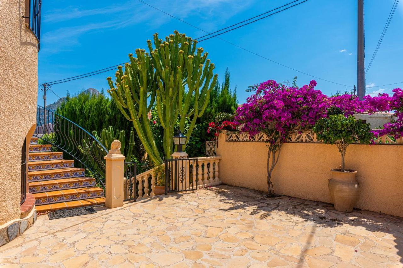 Villa Cruz - PlusHolidays Calpe Esterno foto